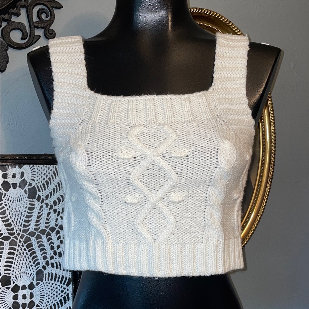Kendall & Kylie Cream Cable Knit Crop Tank